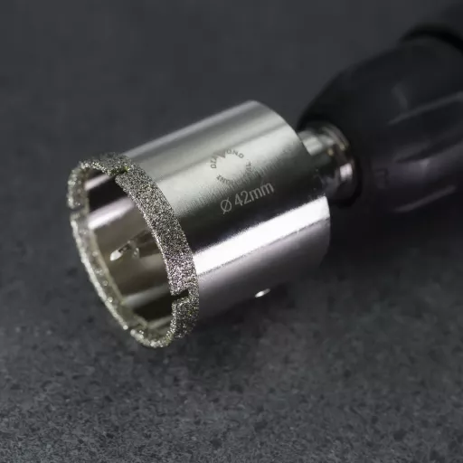 Алмазная коронка по керамограниту, плитке, кафелю 42 мм с центром Diamond Industrial